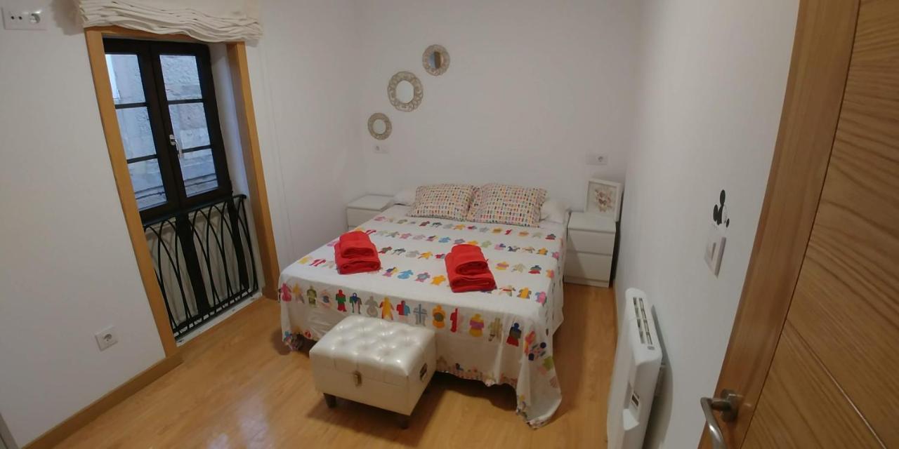 Piso Muy Luminoso En Zona Vieja Daire Pontevedra Dış mekan fotoğraf